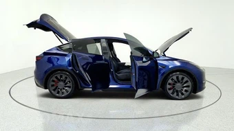 2023 Tesla Model Y Performance - miniatura 20