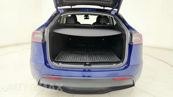 2023 Tesla Model Y Performance - miniatura 29