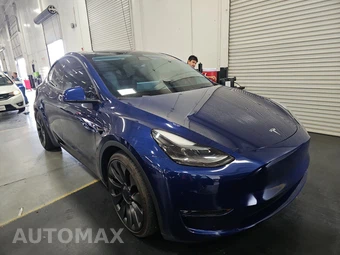2023 Tesla Model Y Performance - miniatura 3