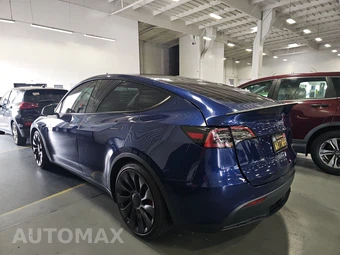 2023 Tesla Model Y Performance - miniatura 6