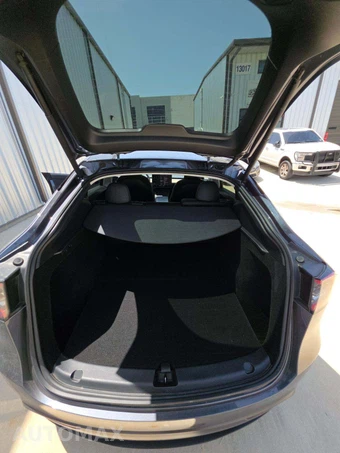 2023 Tesla Model Y Performance – miniatura 14