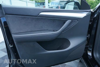 2023 Tesla Model Y Performance - miniatura 16