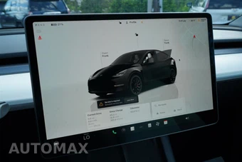 2023 Tesla Model Y Performance - miniatura 27