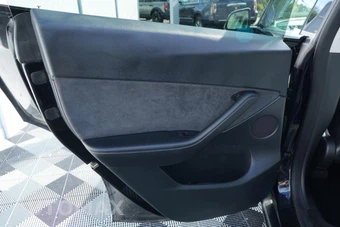 2023 Tesla Model Y Performance - miniatura 36