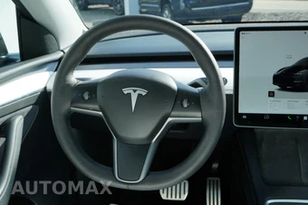 2023 Tesla Model Y Performance - miniatura 44