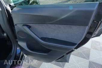 2023 Tesla Model Y Performance - miniatura 50