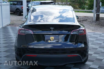 2023 Tesla Model Y Performance - miniatura 7