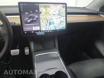 2023 Tesla Model Y Performance - miniatura 11