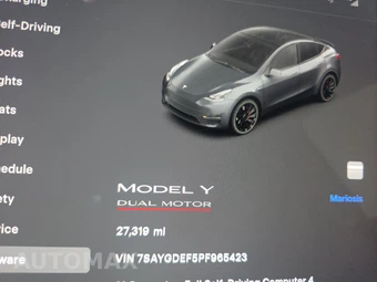 2023 Tesla Model Y Performance - miniatura 12