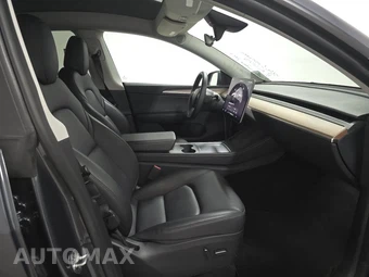 2023 Tesla Model Y Performance - miniatura 8
