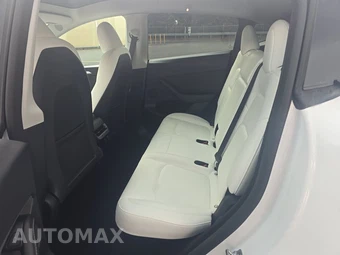 2023 Tesla Model Y Performance - miniatura 13