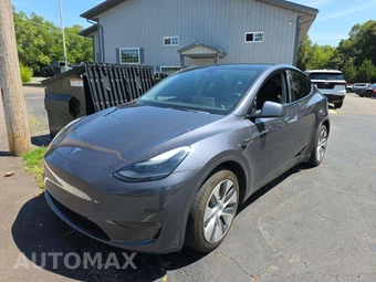 2023 Tesla Model Y Standard Range