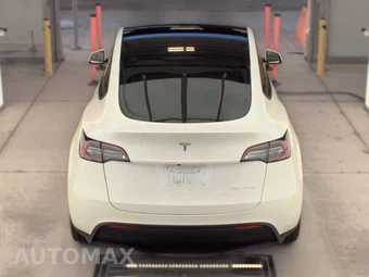 2023 Tesla Model Y Standard Range - miniatura 6