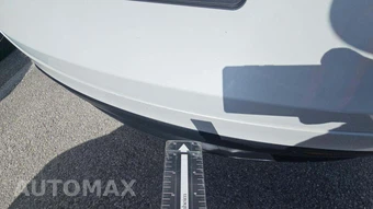 2023 Tesla Model Y Standard Range - miniatura 20