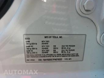 2023 Tesla Model Y Standard Range - miniatura 14