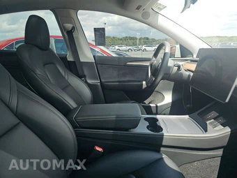 2023 Tesla Model Y Standard Range - miniatura 8