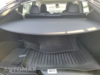 2023 Tesla Model Y Standard Range - miniatura 23