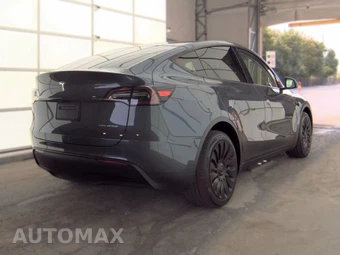 2023 Tesla Model Y Standard Range - miniatura 5
