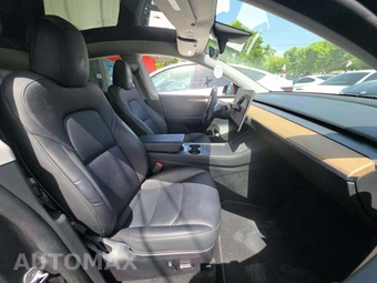2023 Tesla Model Y Standard Range - miniatura 18