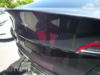 2023 Tesla Model Y Standard Range - miniatura 24