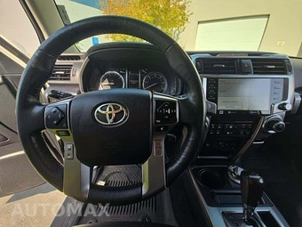2023 Toyota 4Runner Limited - miniatura 10