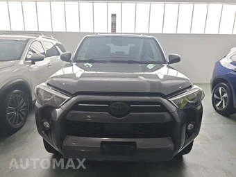 2023 Toyota 4Runner SR5 – miniatura 2