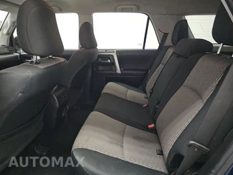 2023 Toyota 4Runner SR5 – miniatura 13
