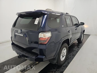 2023 Toyota 4Runner SR5 – miniatura 4