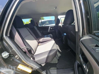 2023 Toyota 4Runner SR5 - miniatura 16
