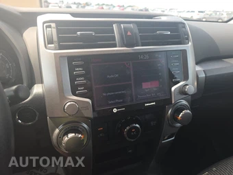 2023 Toyota 4Runner SR5 - miniatura 11