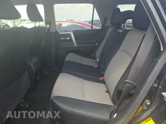 2023 Toyota 4Runner SR5 - miniatura 13