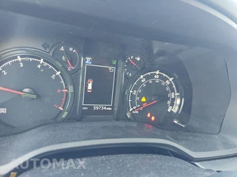 2023 Toyota 4Runner SR5 - miniatura 12
