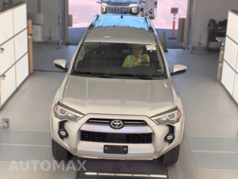 2023 Toyota 4Runner SR5 - miniatura 2