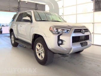 2023 Toyota 4Runner SR5 - miniatura 3