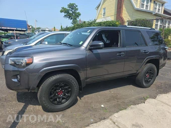 2023 Toyota 4Runner SR5