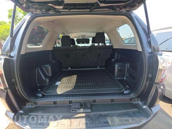 2023 Toyota 4Runner SR5 - miniatura 14