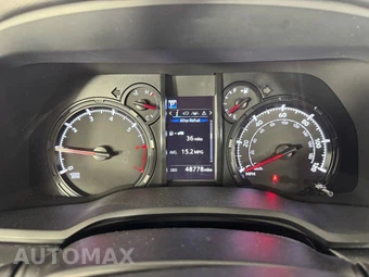 2023 Toyota 4Runner SR5 - miniatura 14