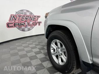 2023 Toyota 4Runner SR5 - miniatura 25