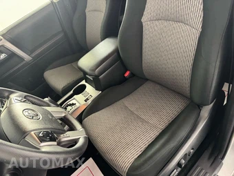 2023 Toyota 4Runner SR5 - miniatura 33
