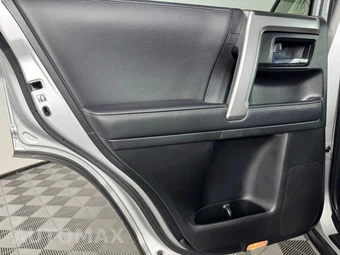 2023 Toyota 4Runner SR5 - miniatura 41