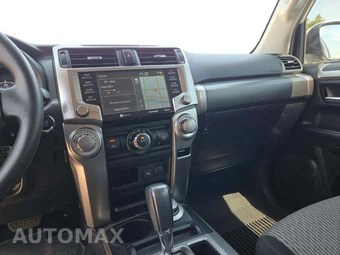 2023 Toyota 4Runner SR5 - miniatura 7