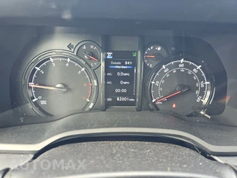 2023 Toyota 4Runner SR5 - miniatura 12