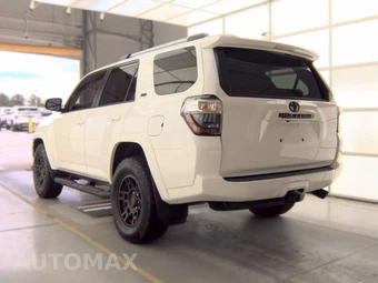 2023 Toyota 4Runner SR5 Premium - miniatura 8
