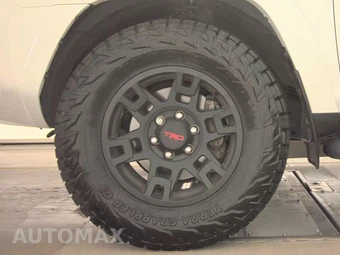2023 Toyota 4Runner SR5 Premium - miniatura 9