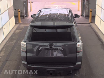 2023 Toyota 4Runner SR5 Premium - miniatura 5