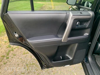 2023 Toyota 4Runner SR5 Premium - miniatura 15