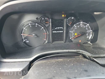 2023 Toyota 4Runner SR5 Premium - miniatura 12
