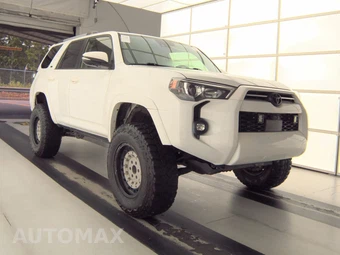 2023 Toyota 4Runner SR5 Premium - miniatura 3
