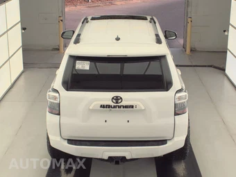 2023 Toyota 4Runner SR5 Premium - miniatura 5