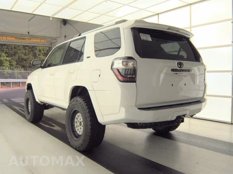2023 Toyota 4Runner SR5 Premium - miniatura 6